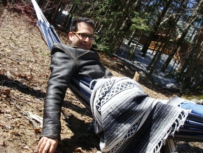 Come here, baby! It's hammock time!