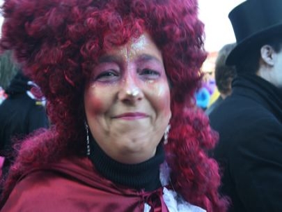Happy face Red