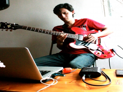 rehersal session with VibraTerra