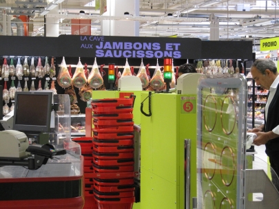 shopping in Auchan