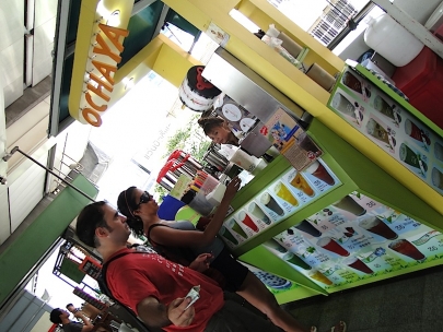 Refreshing bubble tea at the metro
