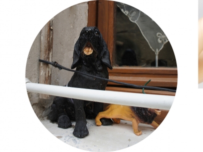 outsidedogstatues