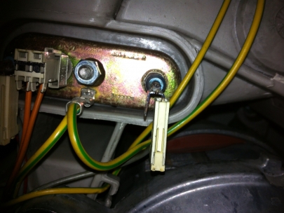 still trying to fix a washing machine