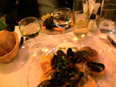 celebrating bubbles with white wine