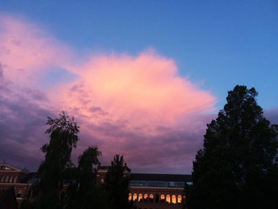 fluffy cloud