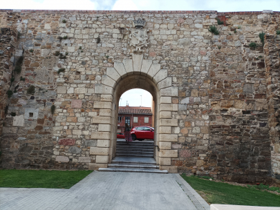 Puerta Albito