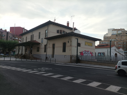 Estaci�n v�a extrecha a Bilbao
